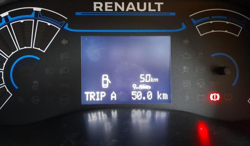 
								Renault Triber 1.0 Evolution full									