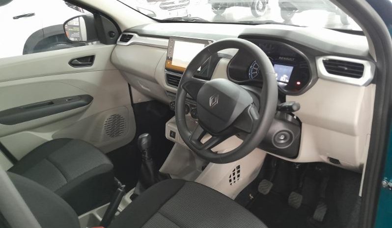 
								Renault Triber 1.0 Evolution full									