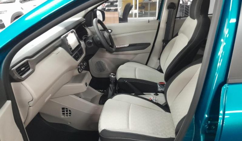 
								Renault Triber 1.0 Techno full									