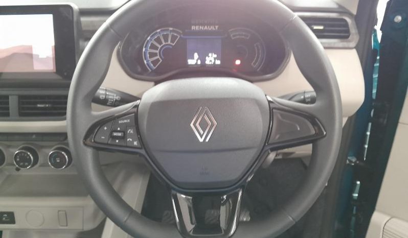 
								Renault Triber 1.0 Techno full									