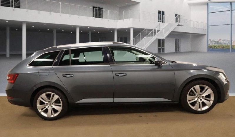 
								SKODA SUPERB 1.4 TSI ACT SE L Executive Estate 5dr Petrol DSG E full									