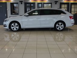 
										SKODA SUPERB 2.0 TDI SE Technology Estate 5dr Diesel Manual Eur full									