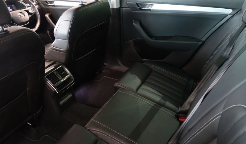
								SKODA SUPERB 2.0 TDI SE Technology Estate 5dr Diesel Manual Eur full									