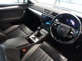 SKODA SUPERB 2.0 TDI SE Technology Estate 5dr Diesel Manual Eur