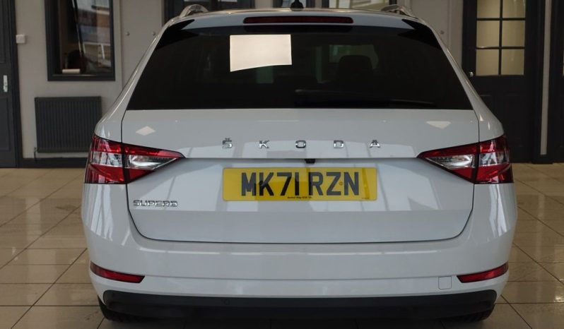 
								SKODA SUPERB 2.0 TDI SE Technology Estate 5dr Diesel Manual Eur full									