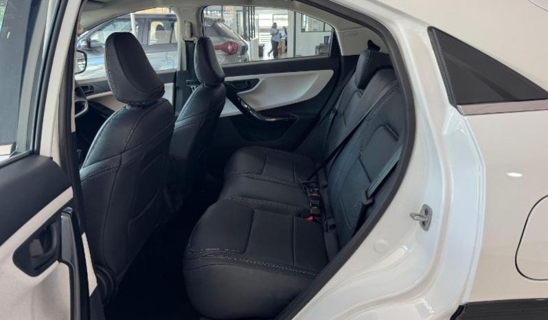 
								Tata Curvv 1.2T Creative Dca full									