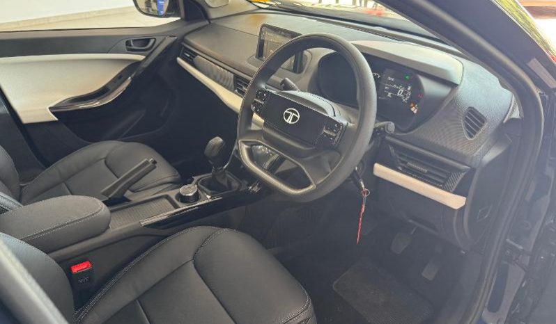 
								Tata Curvv 1.2T Pure Plus full									