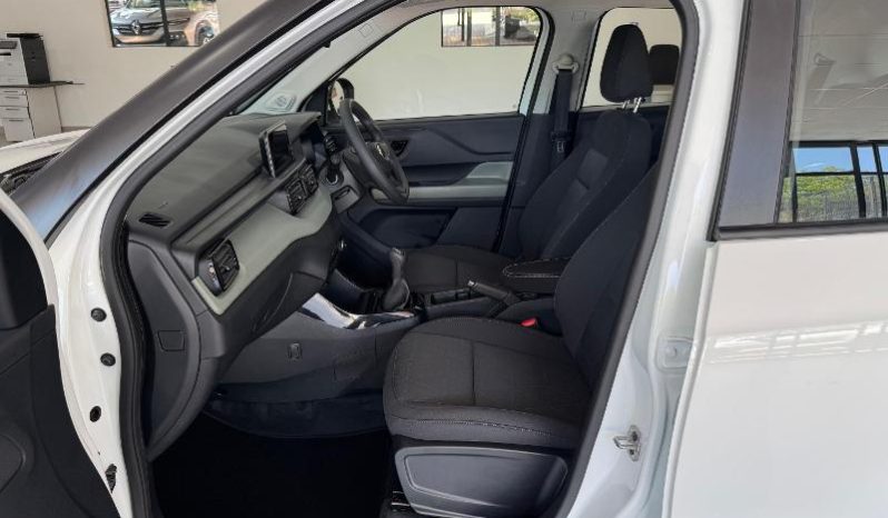 
								Tata Punch 1.2 Adventure Plus S full									