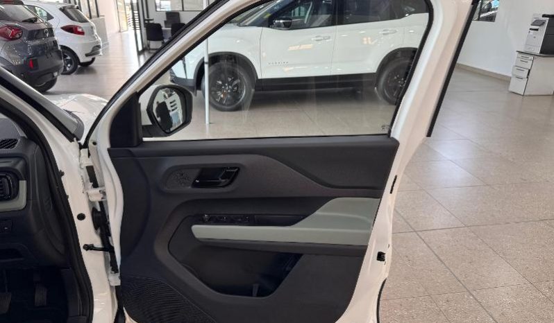 
								Tata Punch 1.2 Adventure Plus S full									