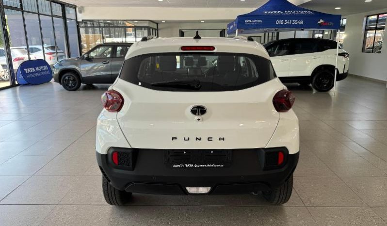 
								Tata Punch 1.2 Adventure Plus S full									