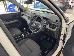
										Tata Punch 1.2 Adventure Plus S full									