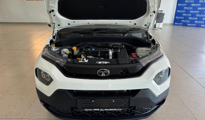 
								Tata Punch 1.2 Adventure Plus S full									