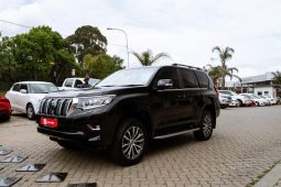 
										Toyota Land Cruiser Prado 2.8GD VX-L full									