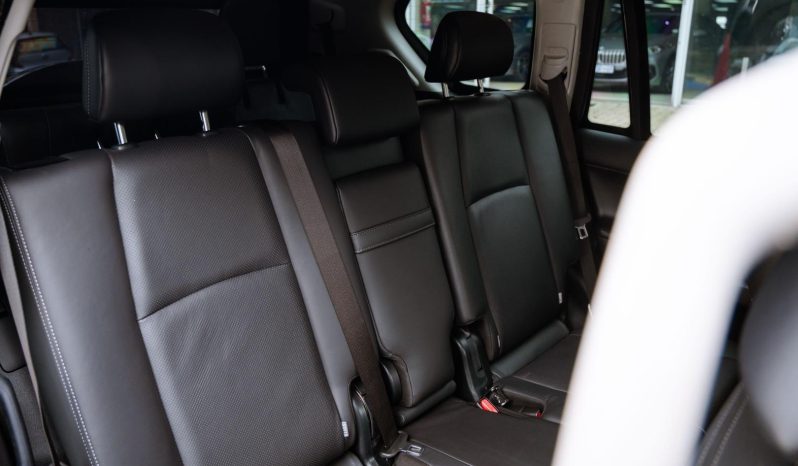 
								Toyota Land Cruiser Prado 2.8GD VX-L full									