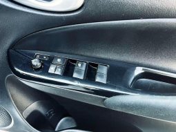 
										Toyota Yaris 1.5 Xs Cvt full									