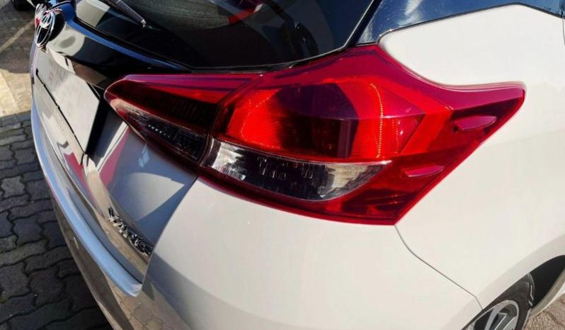 
								Toyota Yaris 1.5 Xs Cvt full									