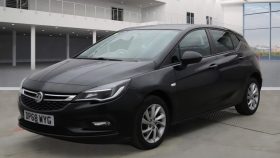 VAUXHALL ASTRA 1.4i Turbo Design Hatchback 5dr Petrol Manual Euro
