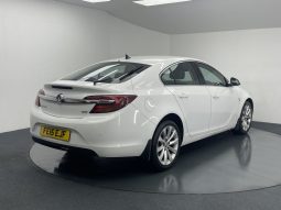 
										VAUXHALL INSIGNIA 2.0 CDTi Elite Nav Hatchback 5dr Diesel Auto Euro full									