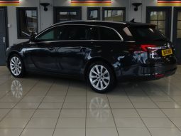 
										VAUXHALL INSIGNIA 2.0 CDTi Elite Nav Sports Tourer 5dr Diesel Auto E full									