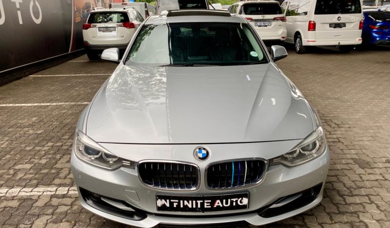 
								BMW 3 Series Sedan 320d Sport Line full									