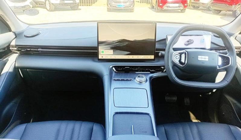 
								Geely E5 Hev Aspire full									