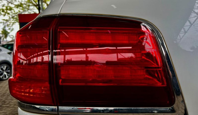 
								Lexus Lx 570 Aero full									