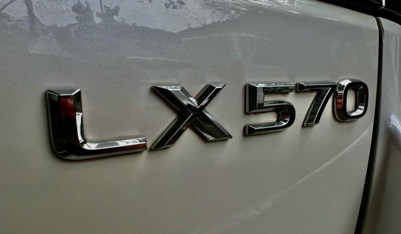 
								Lexus Lx 570 Aero full									