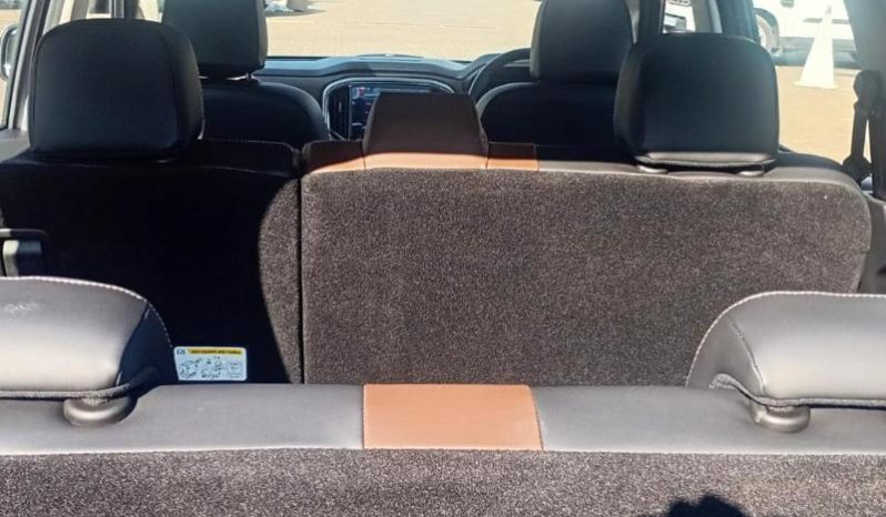 
								Mahindra Scorpio N 2.2D Z8L Adventure 4X4 At full									