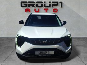 Mahindra XUV 3X0 1.2 AX5 MT
