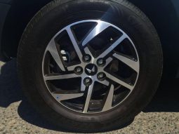 
										Mahindra XUV 3X0 1.2 AX5 MT full									
