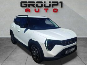 Mahindra XUV 3X0 1.2 AX5 MT