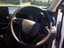 
										Mahindra XUV 3X0 1.2 AX5 MT full									