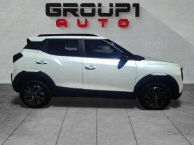 Mahindra XUV 3X0 1.2 AX5 MT
