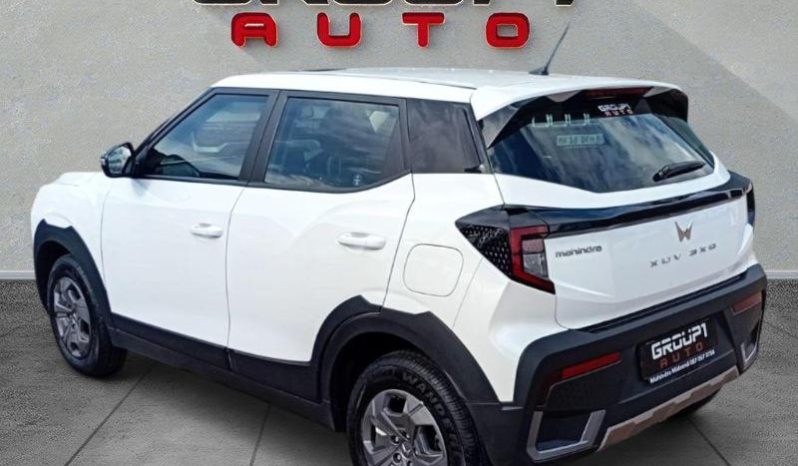 
								Mahindra Xuv3XO 1.2T Mx3 full									