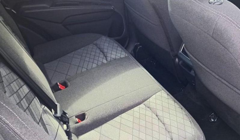 
								Mahindra Xuv3XO 1.2T Mx3 full									
