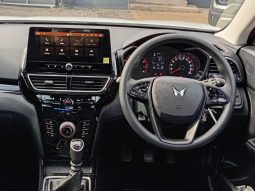 
										Mahindra Xuv3XO 1.2T Mx3 full									