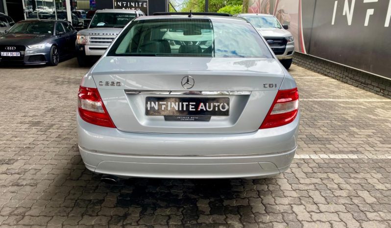 
								Mercedes Benz C-Class Sedan C 220cdi Classic Touchshift full									