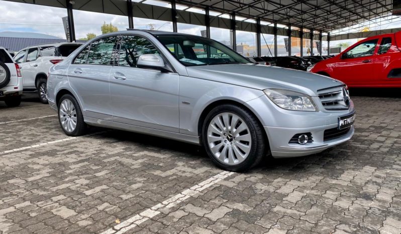 
								Mercedes Benz C-Class Sedan C 220cdi Classic Touchshift full									