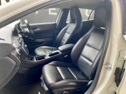 
										Mercedes Benz Gla Gla 200 Cdi 7G-Dct full									