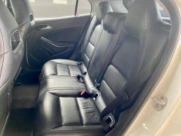 
										Mercedes Benz Gla Gla 200 Cdi 7G-Dct full									