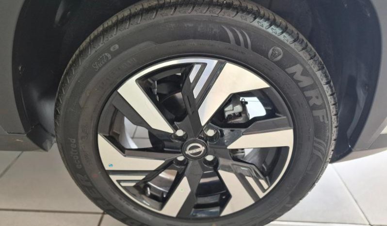 
								Nissan Magnite 1.0 Acenta full									