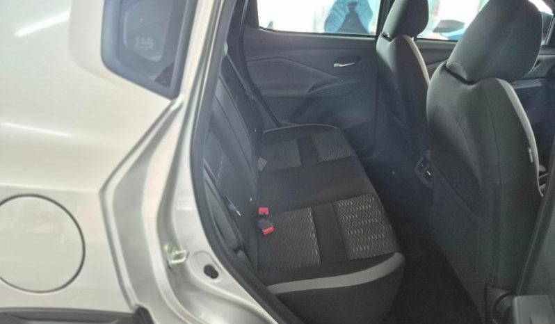 
								Nissan Magnite 1.0 Acenta full									