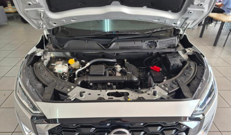
								Nissan Magnite 1.0 Acenta full									