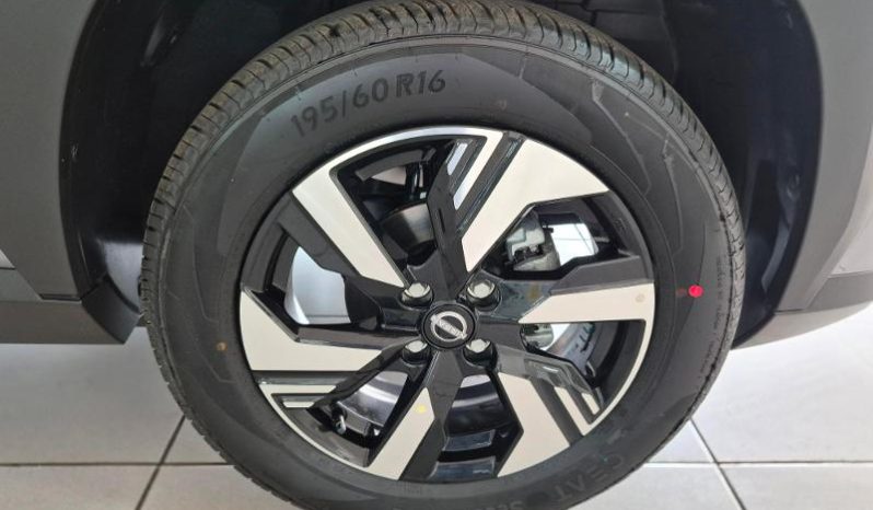 
								Nissan Magnite 1.0 Acenta full									