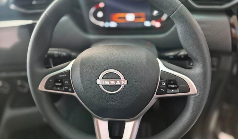 
								Nissan Magnite 1.0 Acenta full									