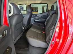 
										Nissan Navara 2.5D Pro-4X D Cab 4X4 At full									