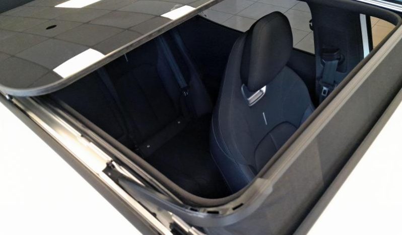 
								OMODA C7 1.6T Elegance full									