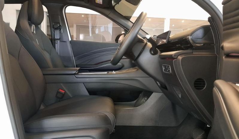 
								OMODA C7 1.6T Elegance full									