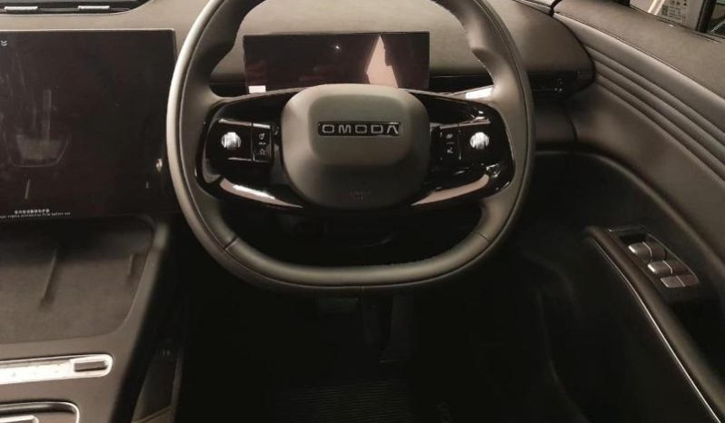 
								OMODA C7 1.6T Luxury full									