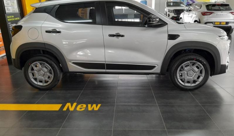 
								Renault Kiger 1.0L EVOLUTION full									